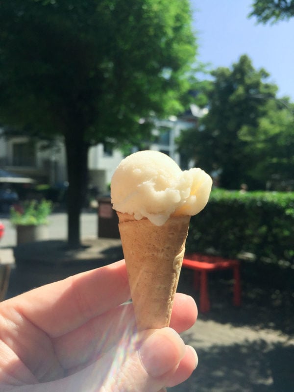 mini ice cream cone