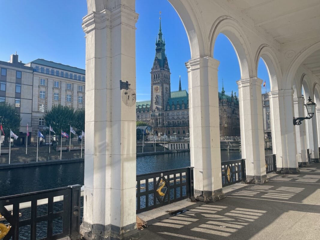 Hamburg arcades