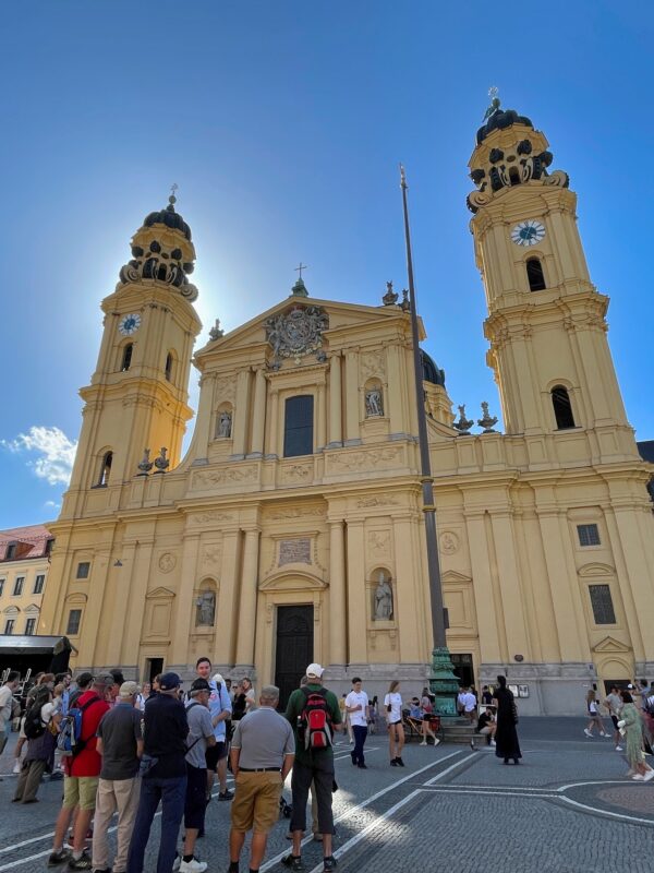 Theatine Church (Theatinerkirche), Munich