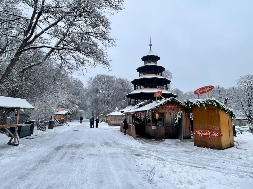 Christmas market Chinese tower 