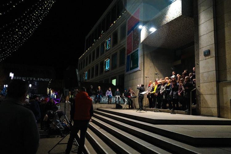 holiday singers performing