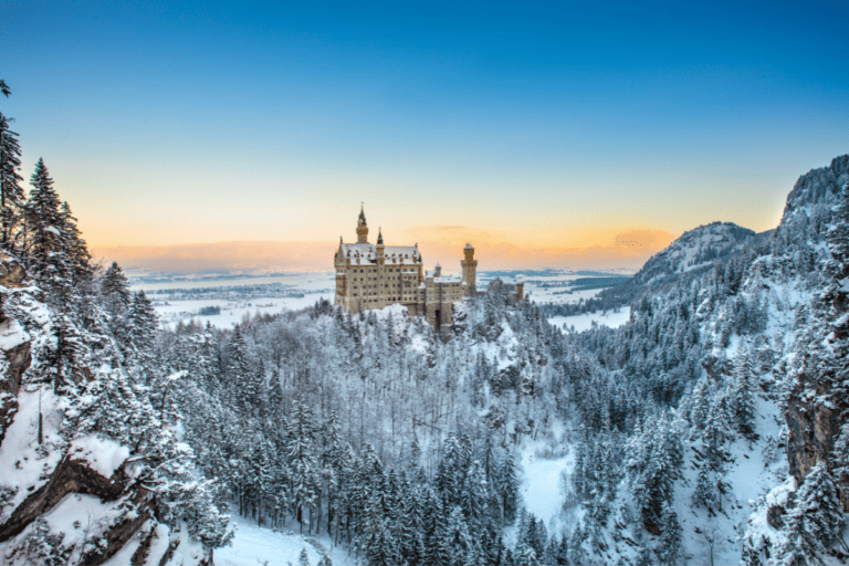 How to Visit Neuschwanstein Castle in Winter in 2025