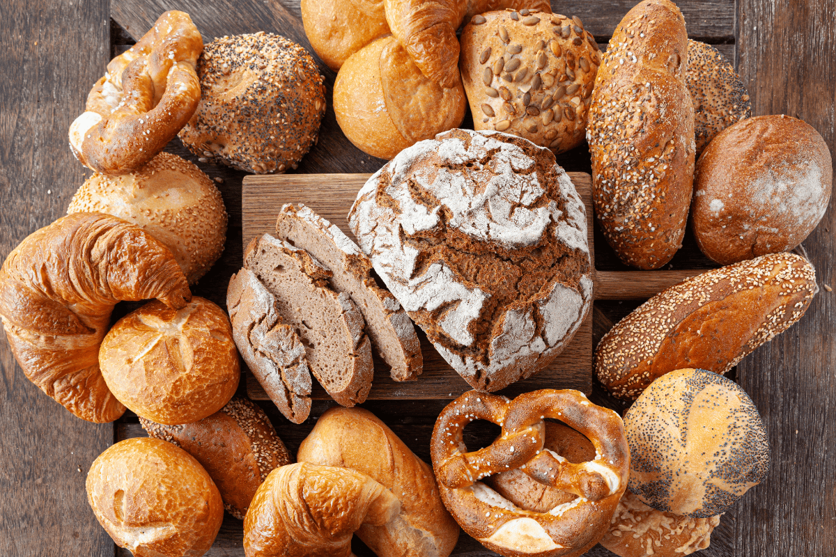 German bread and Brötchen